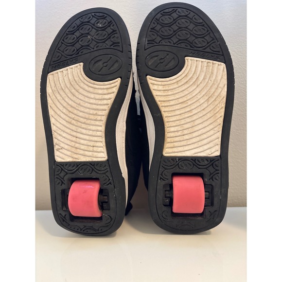 Heelys Voyager Kids Skate Shoes Black Hot Pink Wheels YTH Size 2 Rolling Sneaker - Picture 5 of 9